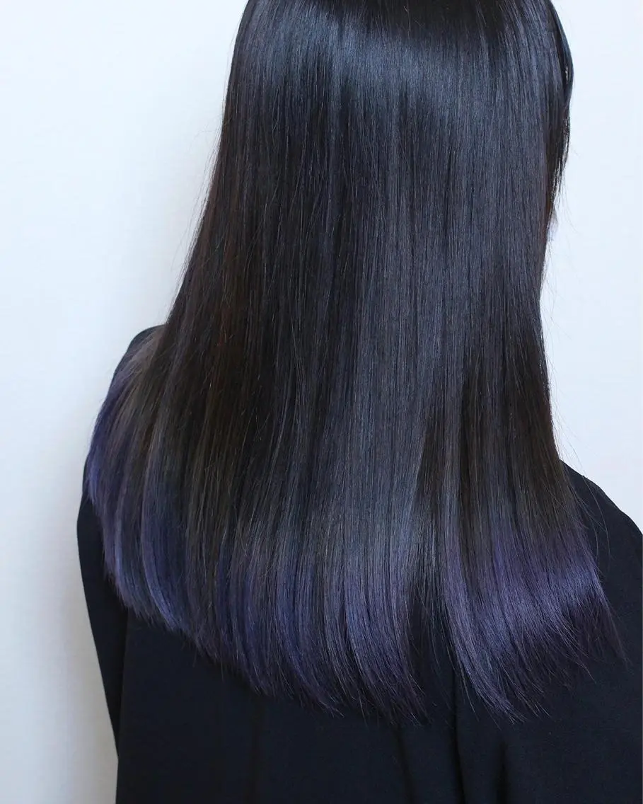 ロング カラー パープルカラー ヘアカラー 土居 正季のヘアスタイル