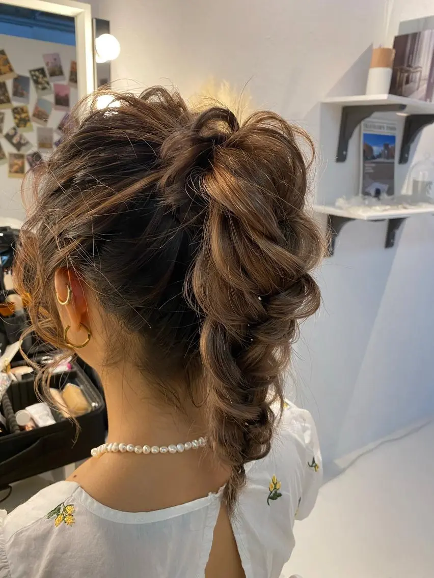セミロング ヘアセット ヘアメイクサロン viviのヘアスタイル