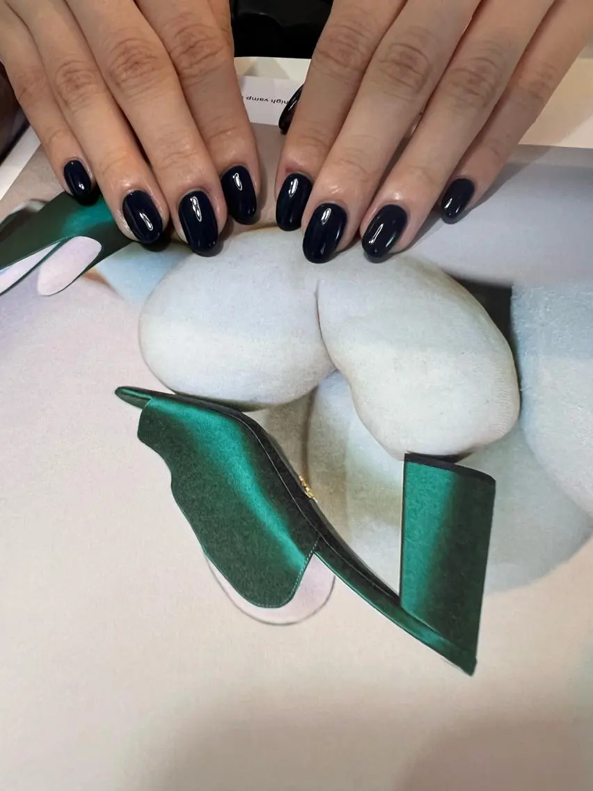 ネイル nailsalon ULLのネイルデザイン
