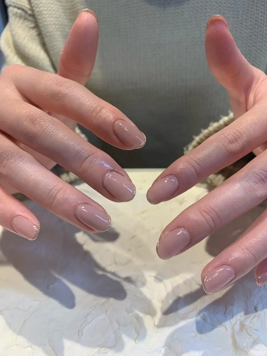 ネイル フレンチネイル ミラーネイル マキノ ユイのネイルデザイン