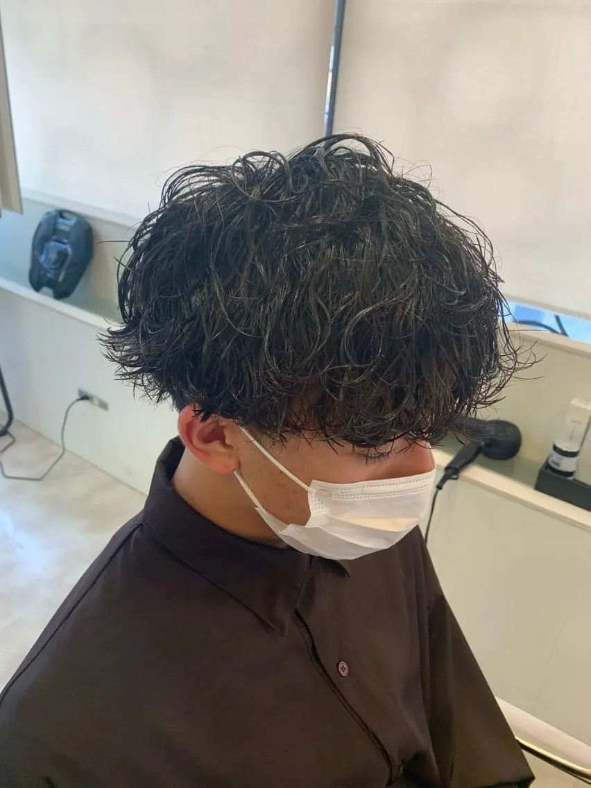 ミディアム メンズ メンズパーマ/難波/ 心斎橋　室園亮佑のヘアスタイル