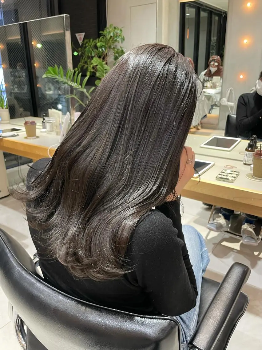 ロング ヘアカラー トリートメント ヘッドスパ 柔らか透け感カラー 🌿ムロヤリョウスケのヘアスタイル