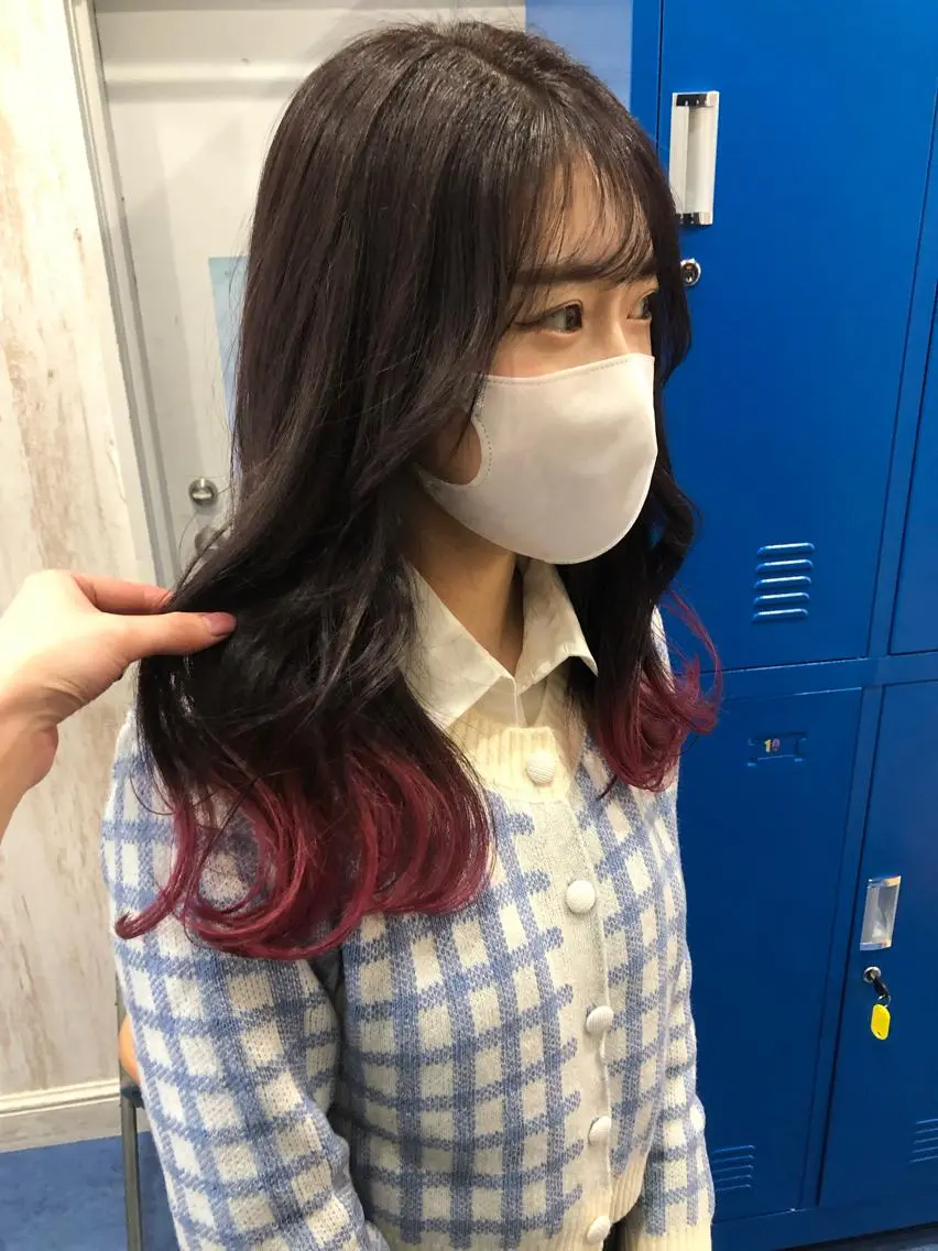 カラー white.梅田 デザインカラー🦄のヘアスタイル