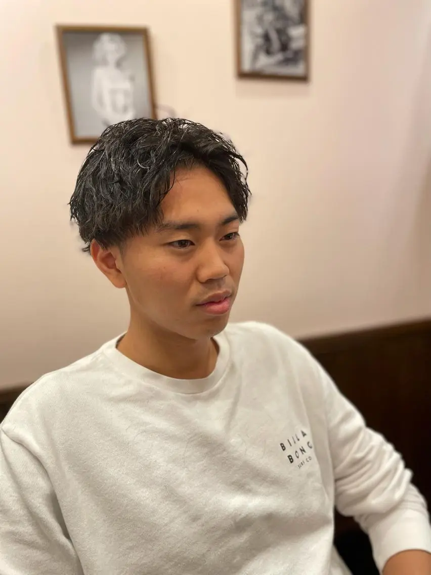 ショート カラー パーマ メンズ カット指名No1漆原 聡のヘアスタイル