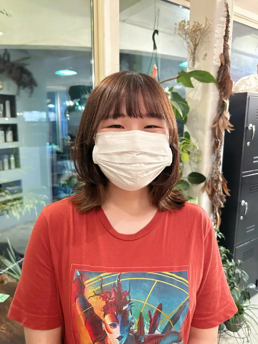ミディアム くびれヘア 谷澤 朋佳のヘアスタイル