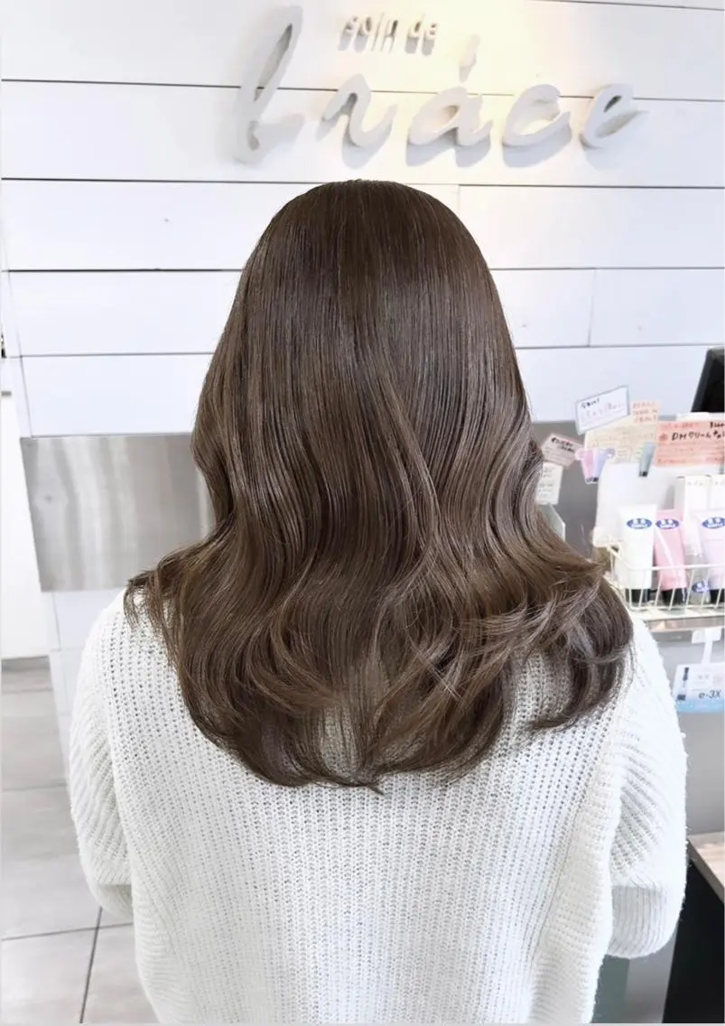 ミディアム ヘアカラー 🫧艶髪カラー🫧 森本くるみのヘアスタイル