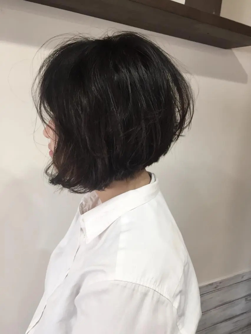 ミディアム カラー ボブ ヘアカラー トリートメント ヘアセット カラー特化サロン大阪 ルービック江坂/新城のヘアスタイル