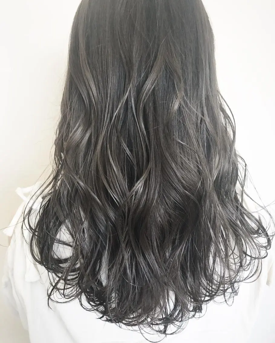 セミロング カラー ハイライトカラー ハイライト 髪質改善サロン ARCHE野瀬冬馬のヘアスタイル