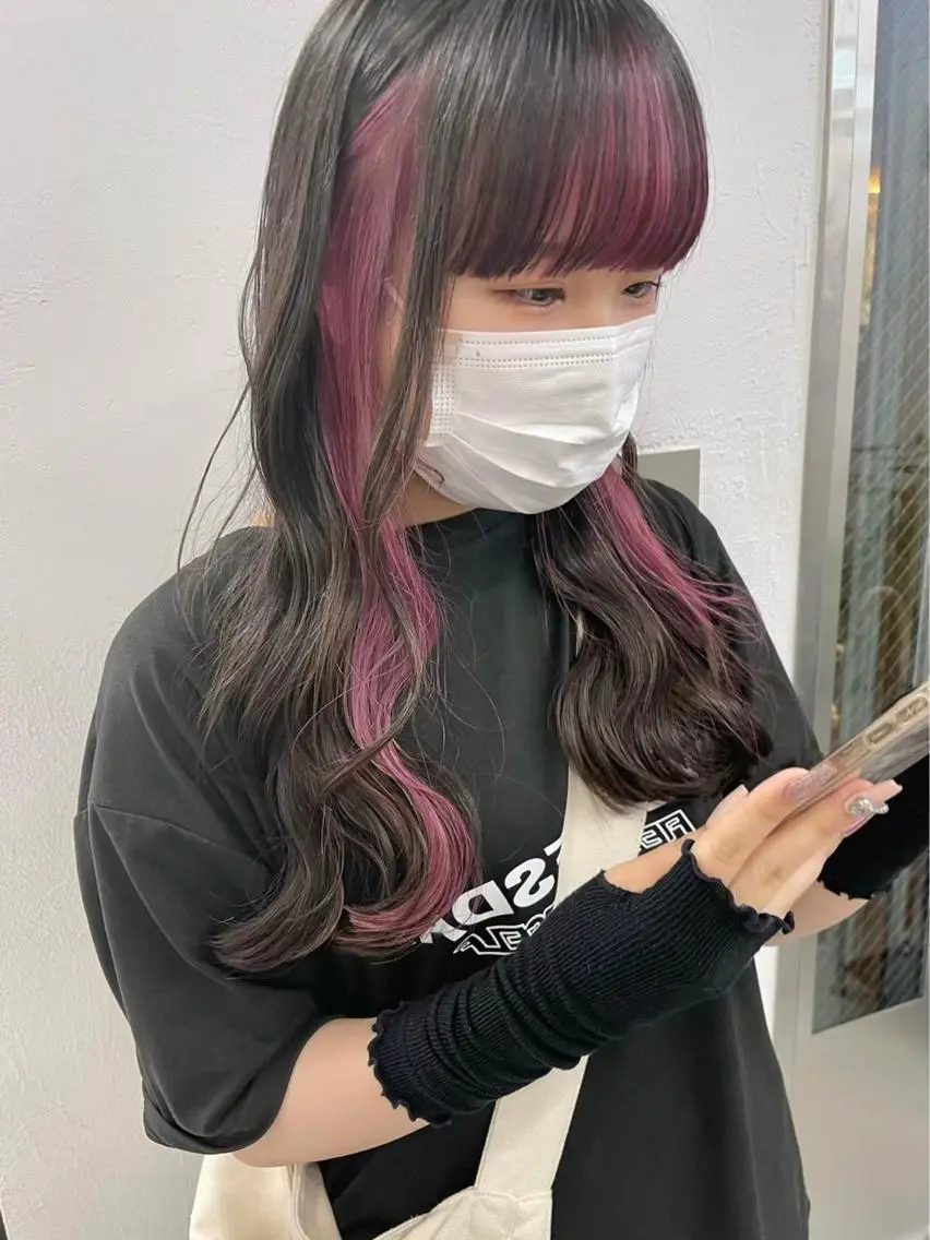 ロング カラー ヘアアレンジ インナーカラー ピンクカラー ヘアカラー 🫧透明感カラー/ ナルハ🫧のヘアスタイル