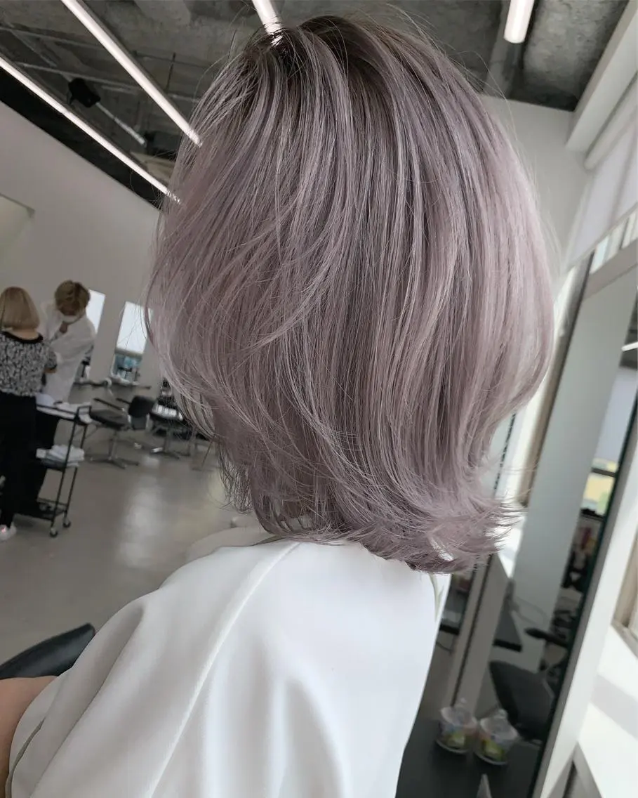 ミディアム 縮毛矯正 トリートメント 佐藤 まいらのヘアスタイル