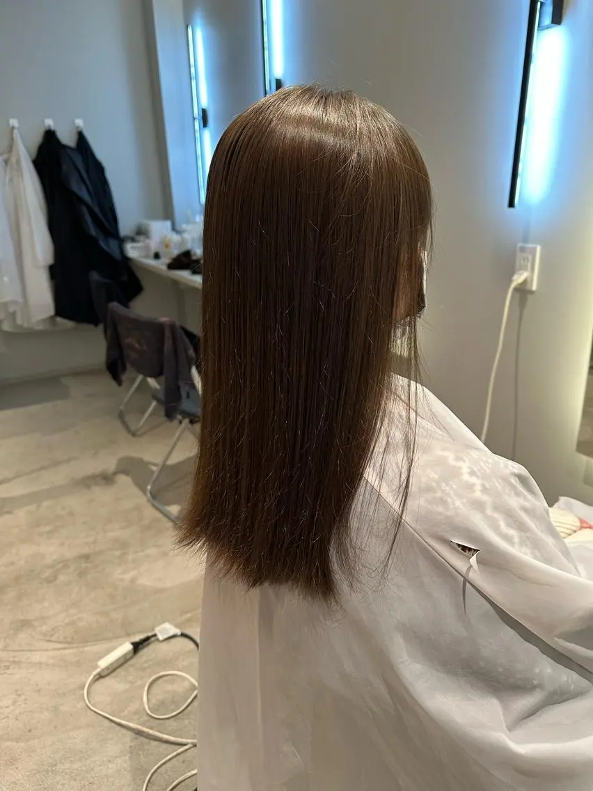 セミロング カラー メンズ 髪質改善ストレート 中林優太のヘアスタイル