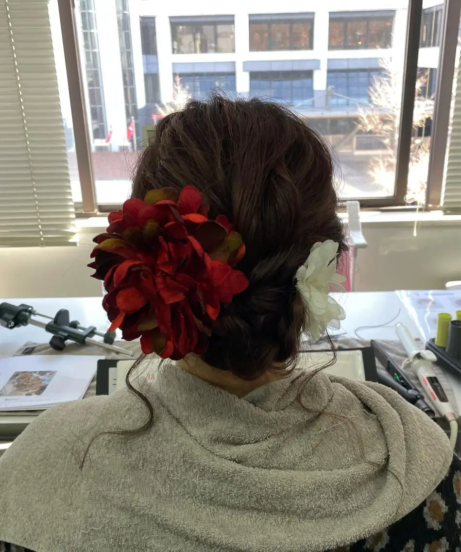 セミロング ヘアアレンジ ヘアセット 24beauty /nanamiの眉毛・アイブロウイメージ