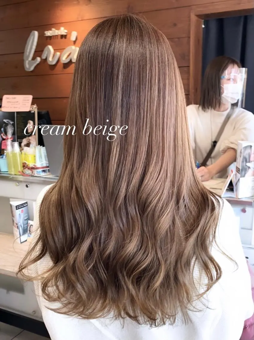 ロング レイヤー/艶髪カラー 森本くるみのヘアスタイル
