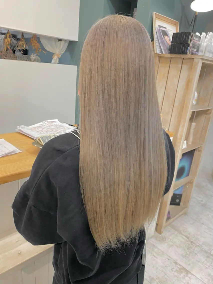 ロング カラー Design Color🐰アユミのヘアスタイル