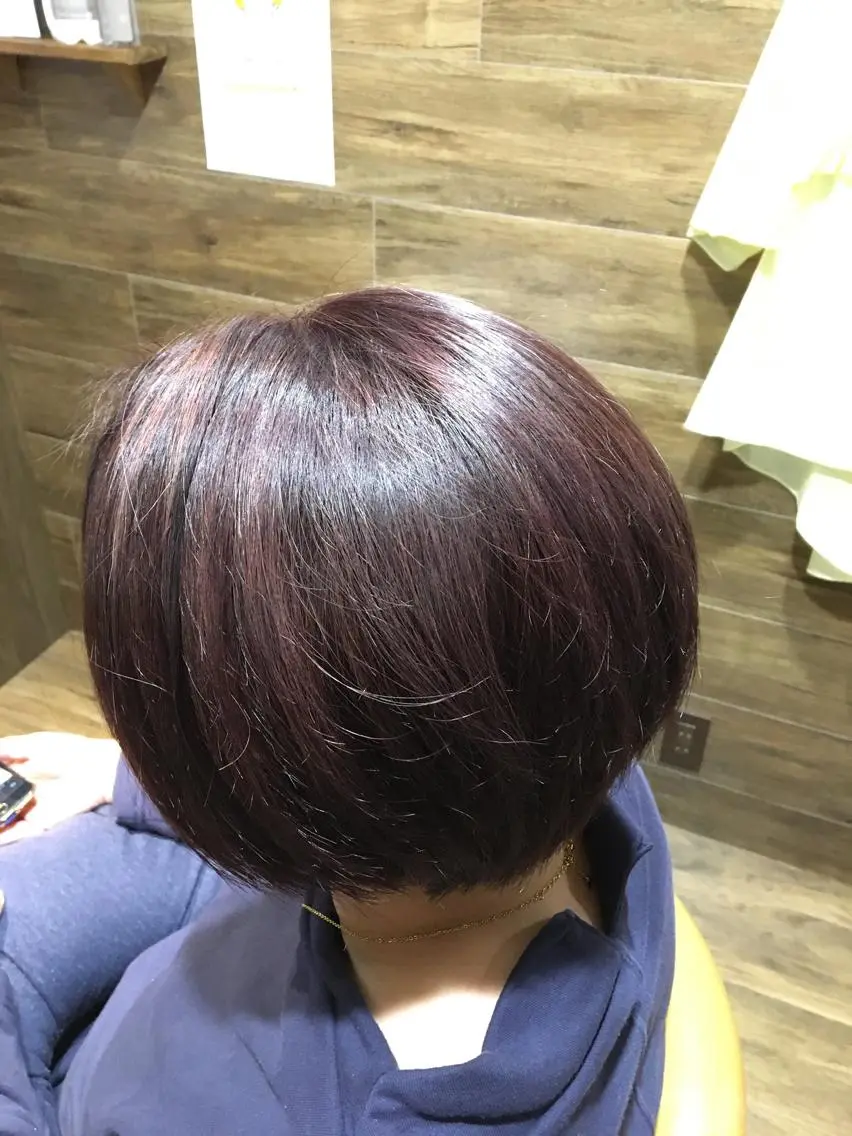 カラー ヘアカラー トリートメント 箕面駅徒歩7分カプロ 三好美鈴のヘアスタイル