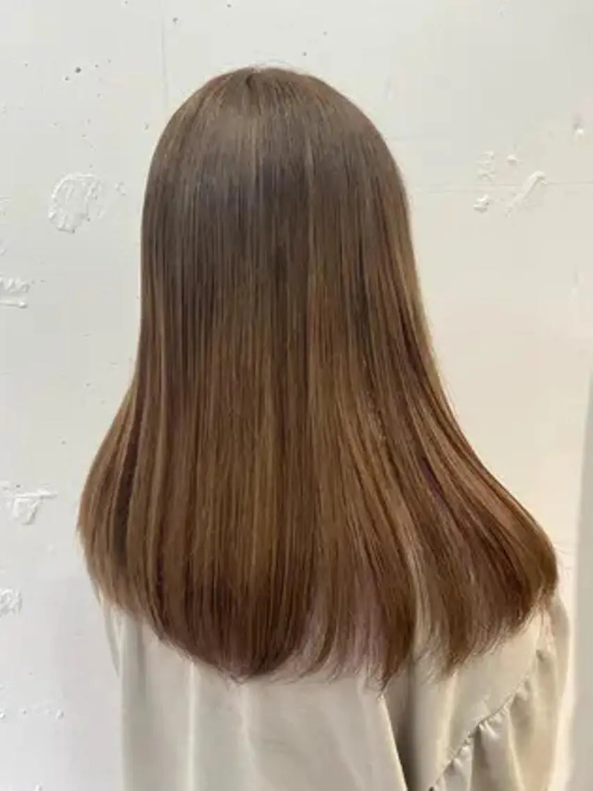 ミディアム カラー カット トリートメント 【公式】Adatto 🩵艶&透明感カラーのヘアスタイル