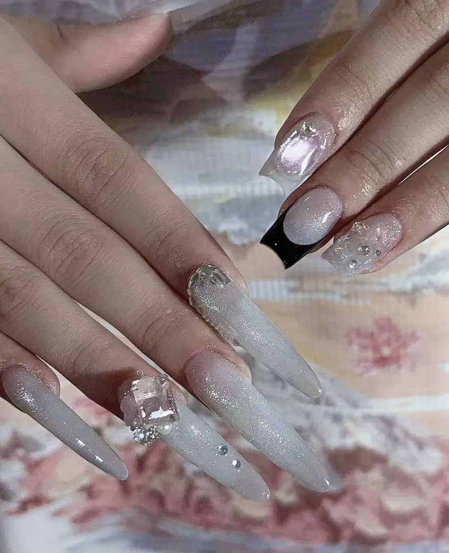 ネイル 長さ出し フットネイル フレンチネイル ジェルネイル ガーリー Morise 明治神宮前のネイルデザイン