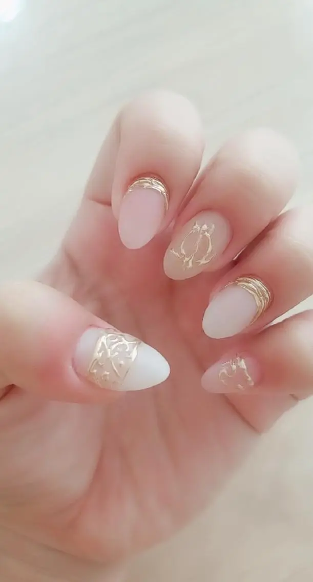 ネイル ハンドネイル em nailのネイルデザイン