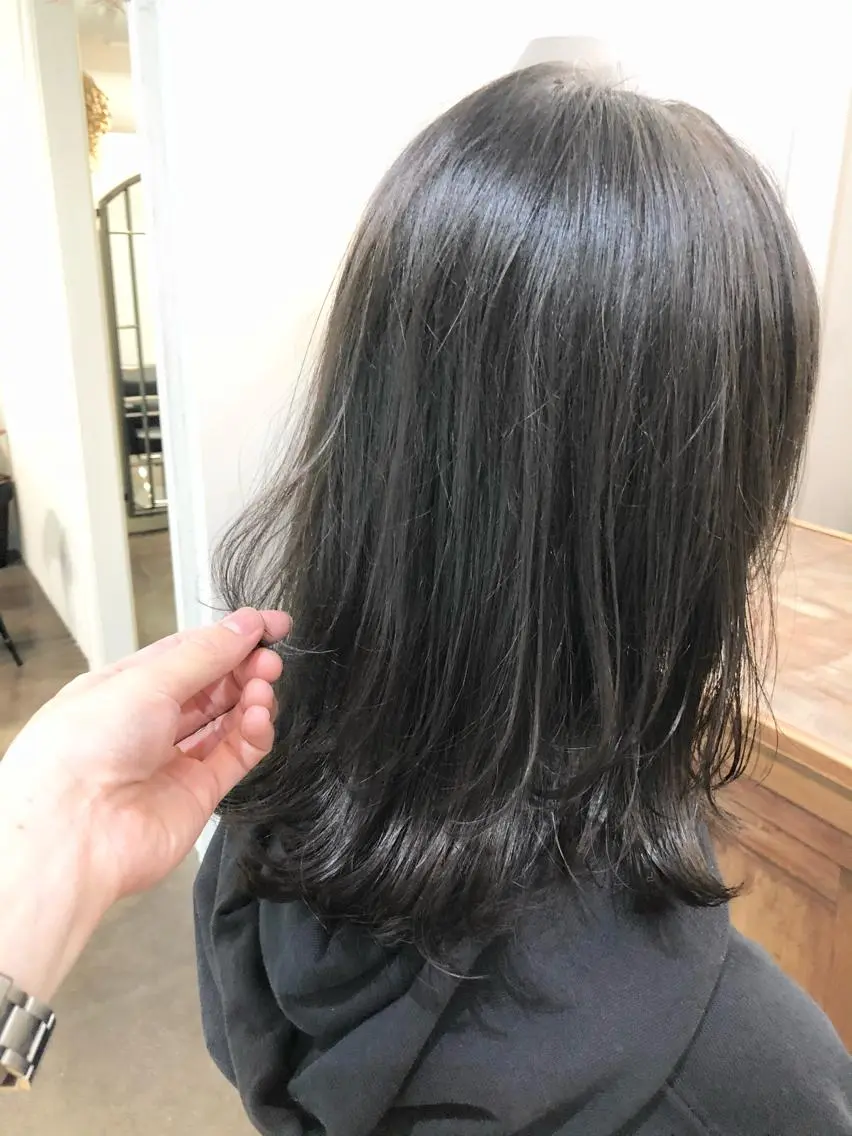 ミディアム ミディアムレイヤー レイヤーカット カット 千葉 郁也のヘアスタイル