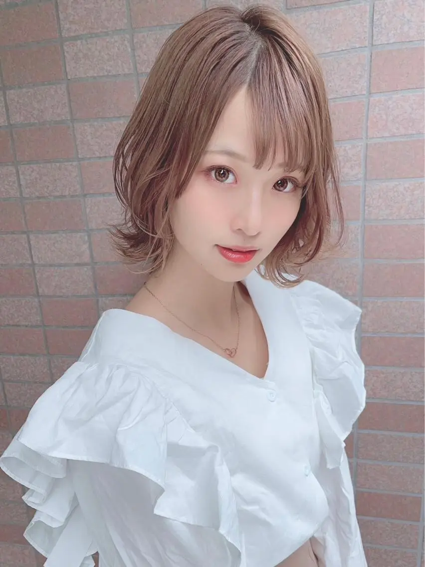 セミロング カラー パーマ ヘアアレンジ 【公式】amble luxe池袋東口🩷のヘアスタイル