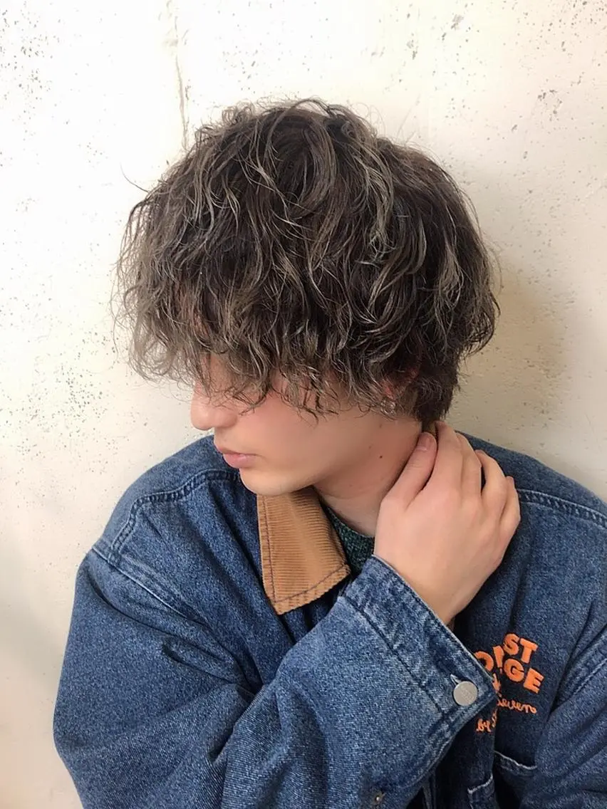 ミディアム パーマ メンズ 垢抜けレイヤー✂️ RYOTAのヘアスタイル