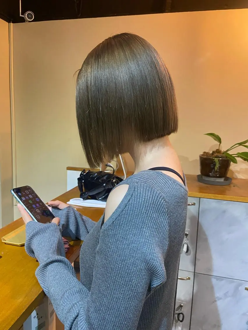 ショート カラー 地毛風艶カラー🌿 喜多夏海のヘアスタイル