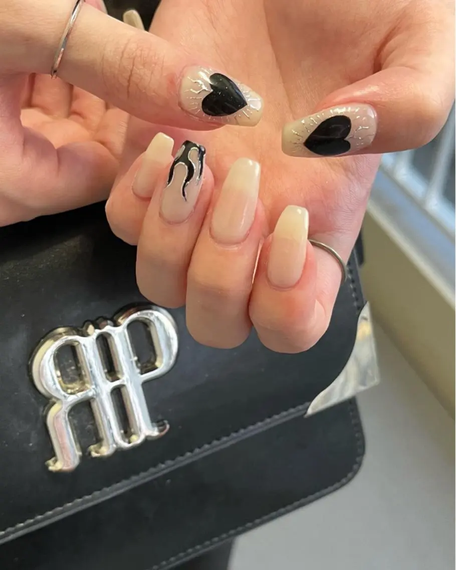 ネイル ハンドネイル フットネイル Nailsalon Fave/Rinaのネイルデザイン