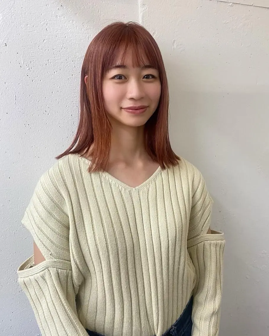 ミディアム カラー ピンクカラー 大石 沙季のヘアスタイル