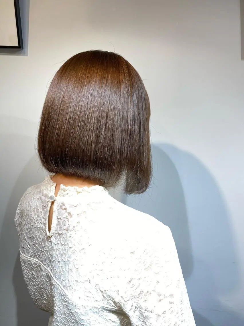ショート ボブ 縮毛矯正⭐️ TAKAHIROのヘアスタイル