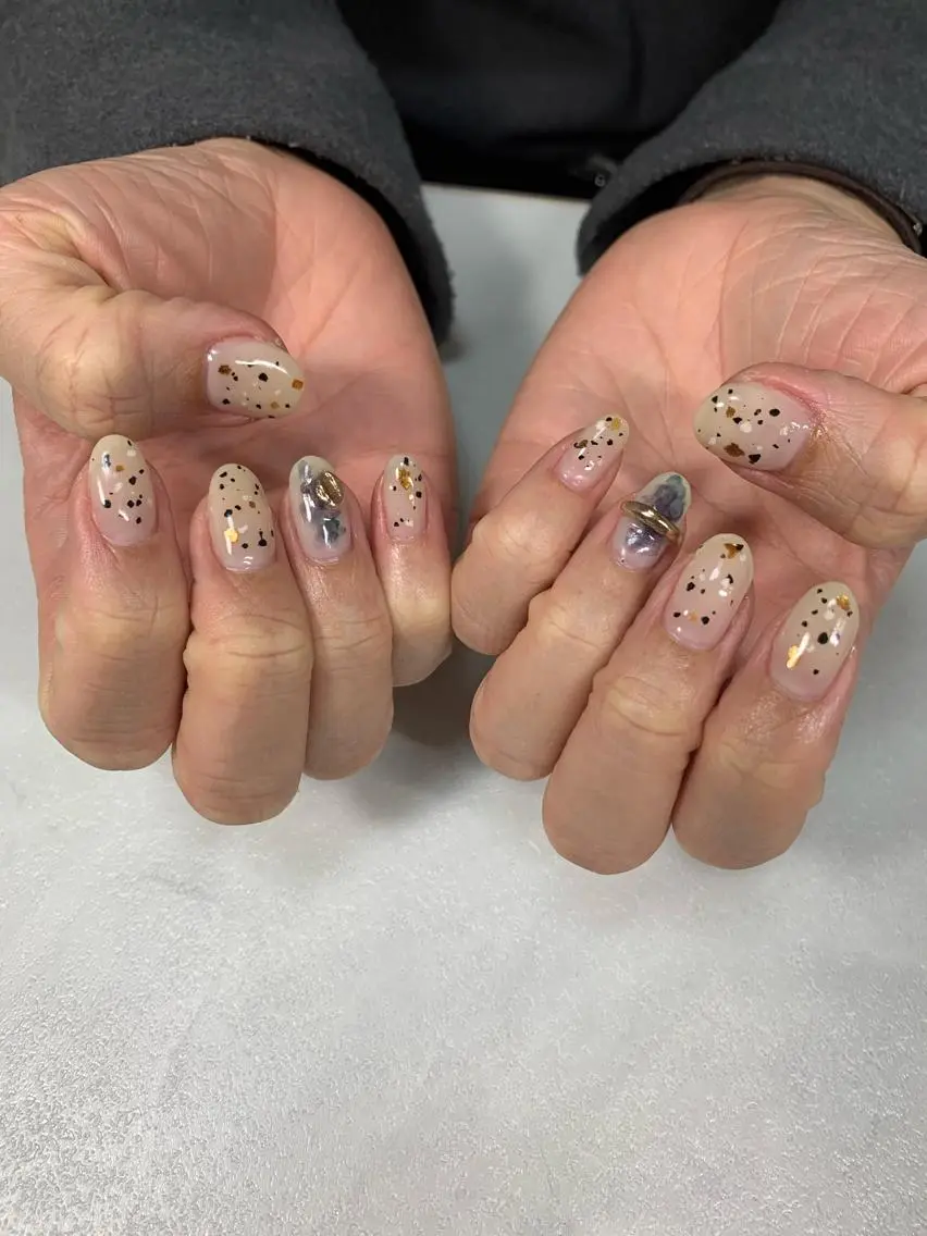 ネイル ニュアンスネイル ハンドネイル SAKU nail 作島茜のネイルデザイン