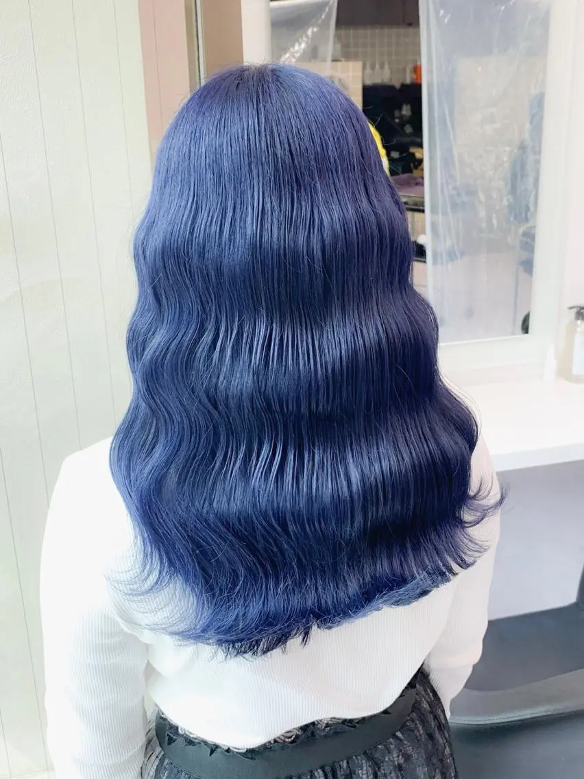 ミディアム カラー ヘアアレンジ 🩵 JURI🩵のヘアスタイル