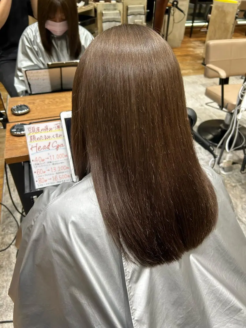 ロング カラー パーマ バレイヤージュ ブリーチ ケアブリーチ ダブルカラー ハイライトカラー カット ヘアカラー 縮毛矯正 トリートメント 銀座✨レイヤーカット 顔まわり/坂本亜裟海のヘアスタイル