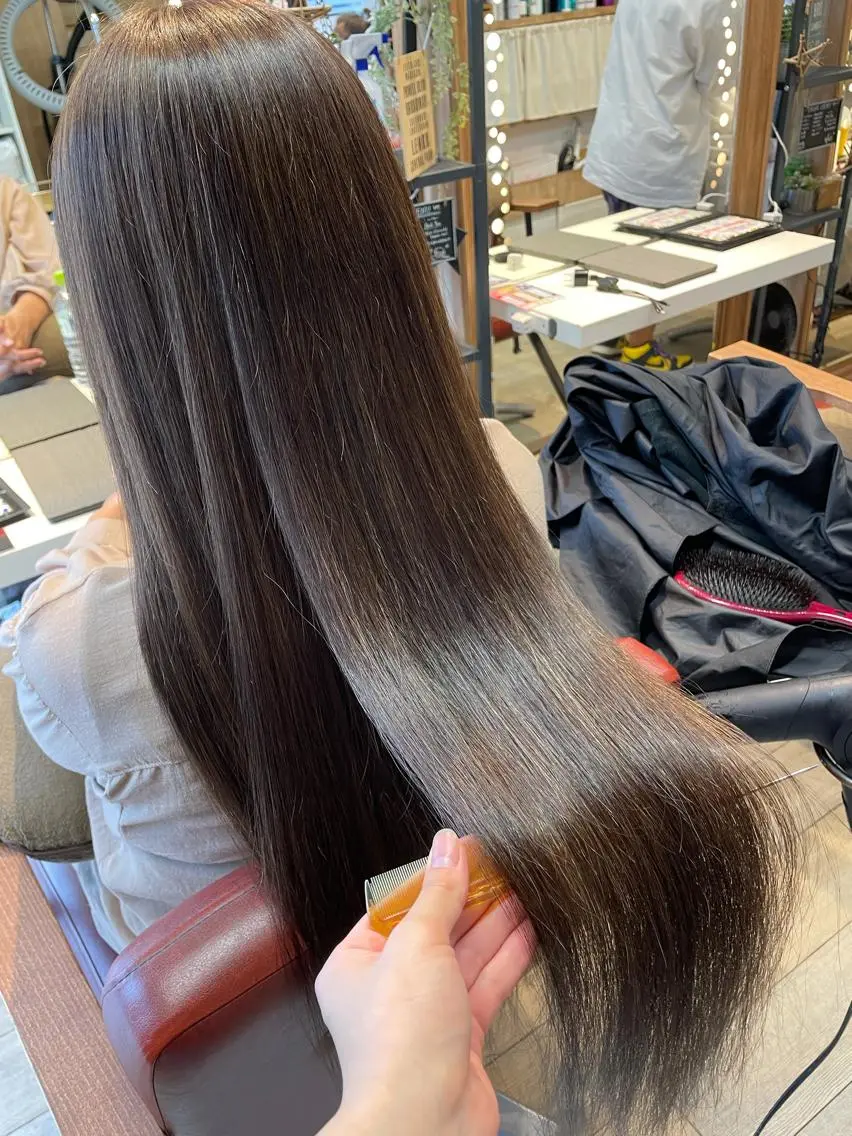 ロング カラー ハイライトカラー ハイライト トリートメント なりたいを叶えます! 出口 紗依のヘアスタイル
