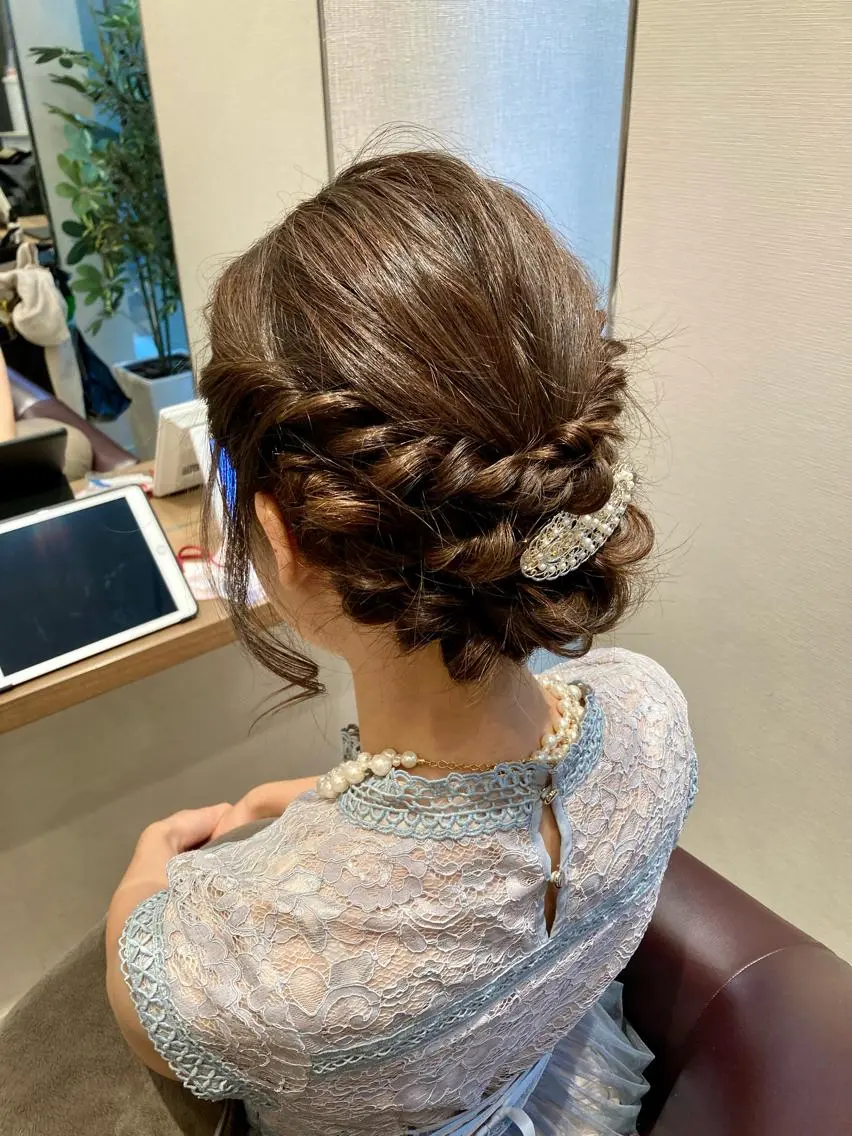 ヘアアレンジ 結婚式・ブライダル 松岡 知のヘアスタイル