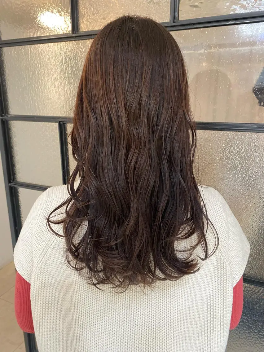 セミロング カラー カット ヘアカラー 安永 涼のヘアスタイル