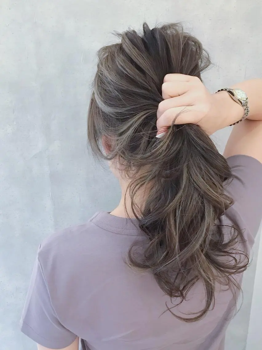 セミロング カラー アディクシーカラー ブリーチ ケアブリーチ ダブルカラー ハイライトカラー MOU namba ムウナンバのヘアスタイル