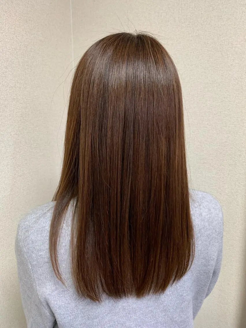 セミロング トリートメント 酸熱トリートメント 髪質改善お任せ ください♪ひとみのヘアスタイル