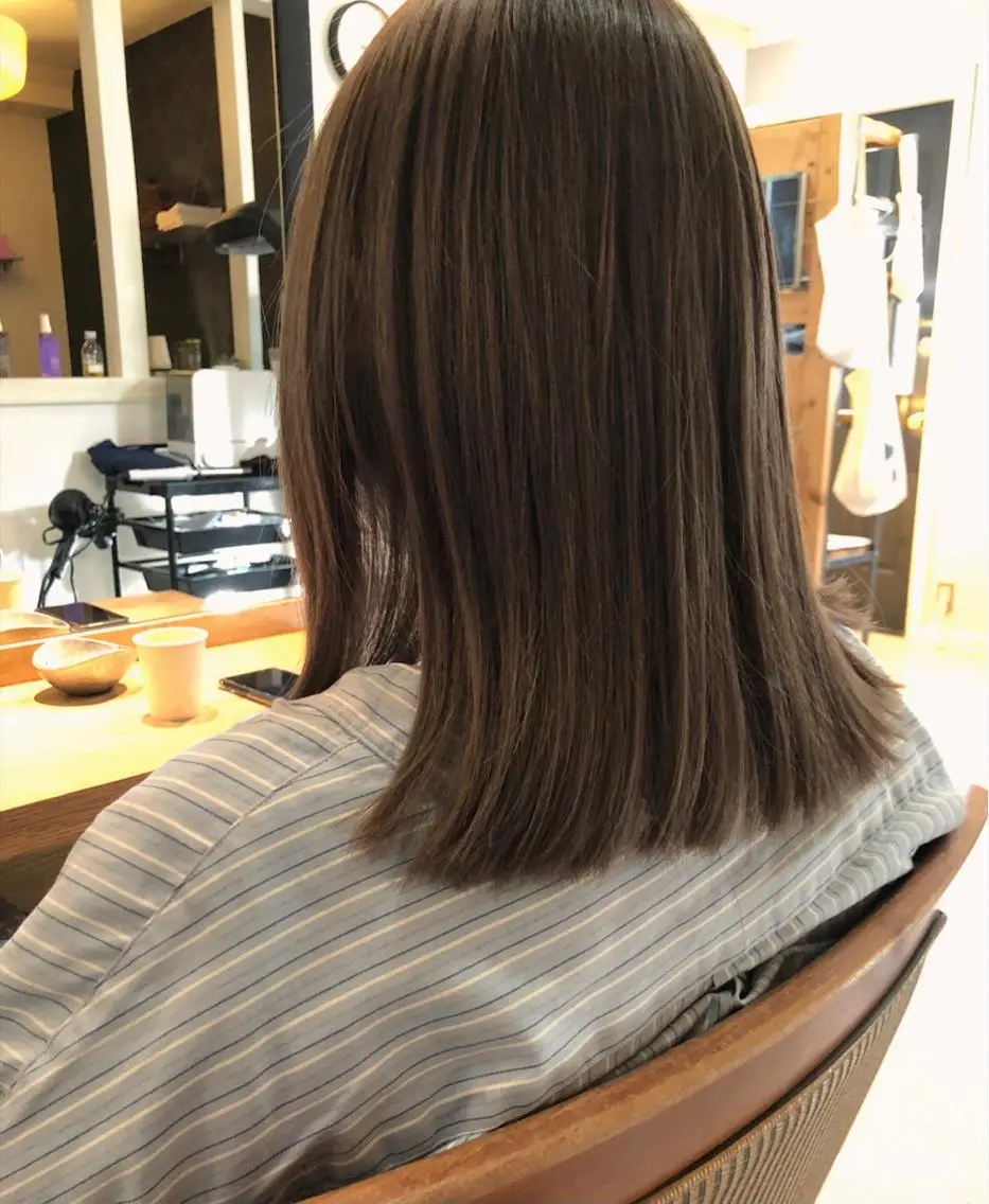 セミロング カラー カット ヘアカラー eri kinjoのヘアスタイル