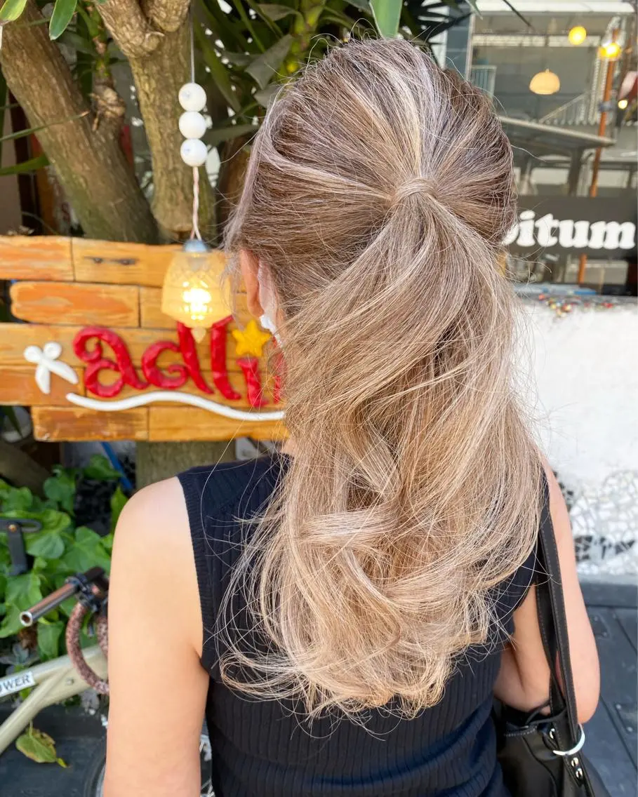 ロング カラー ハイライトカラー ハイライト ヘアカラー トリートメント 玉木 育実のヘアスタイル