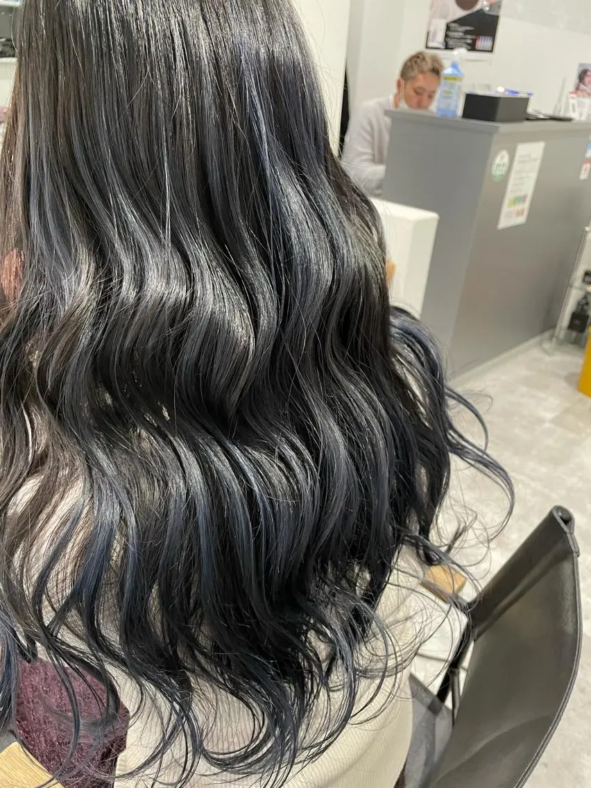 ロング カラー バレイヤージュ ブルーカラー レイヤーカット 京都美容師 塩のヘアスタイル