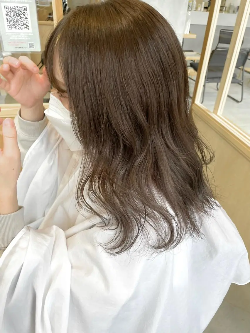 ミディアム カラー ベージュカラー オリーブベージュ mareka/顔周り /透明感カラー🤍のヘアスタイル