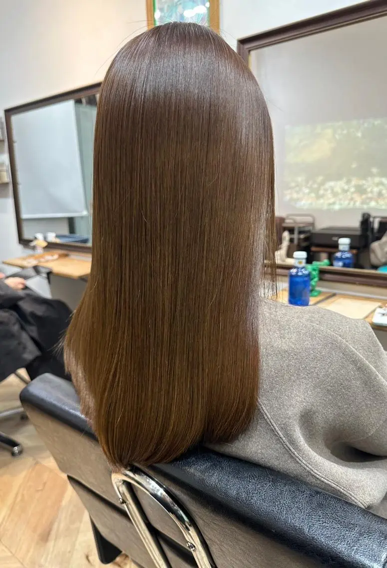 セミロング ヘアカラー トリートメント ✨シルクストレート✨ 美髪髪質改善Yukiのヘアスタイル