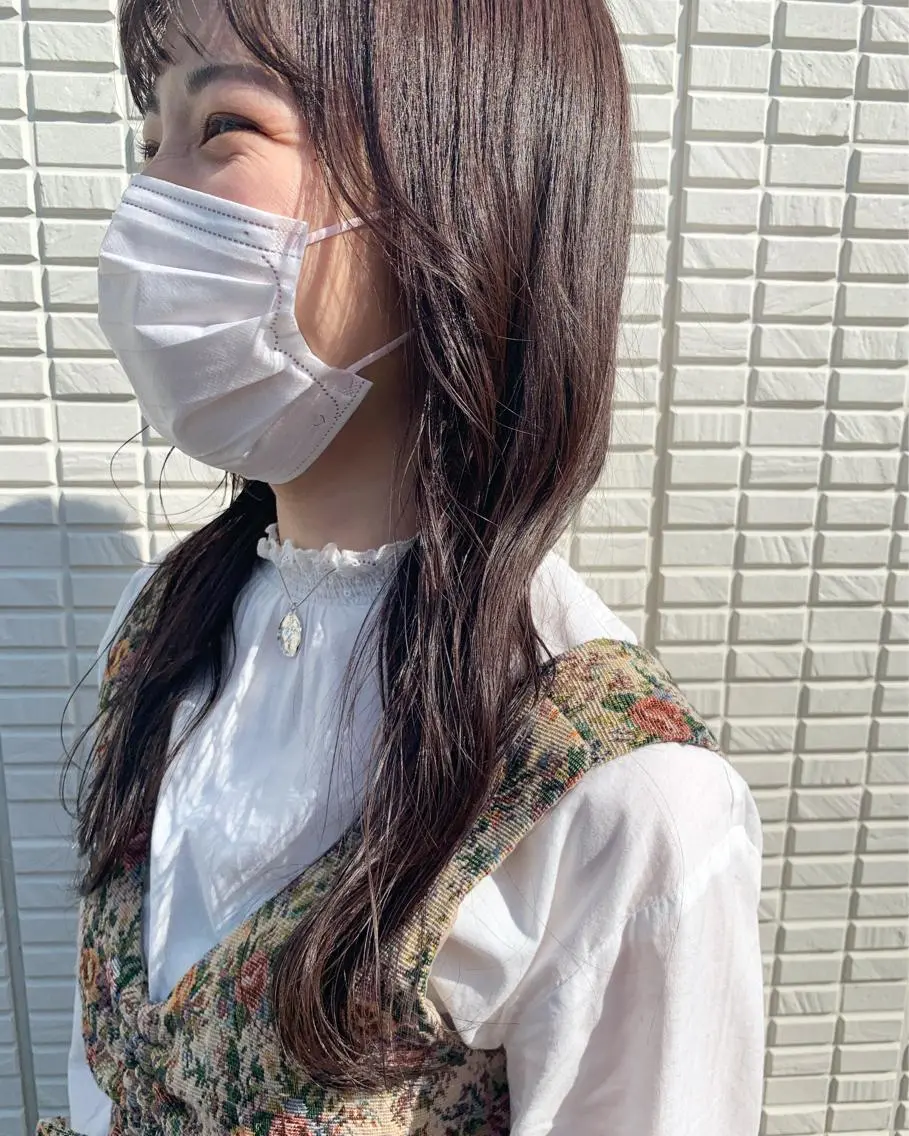 ロング カラー ブラウンカラー マロンブラウン 菅野 愛のヘアスタイル