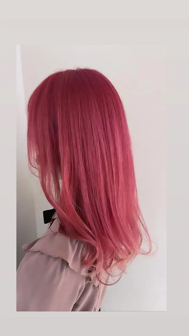 セミロング カラー ダブルカラー ピンクカラー ヘアカラー トリートメント ✨髪のソムリエ✨ 岩川和生のヘアスタイル