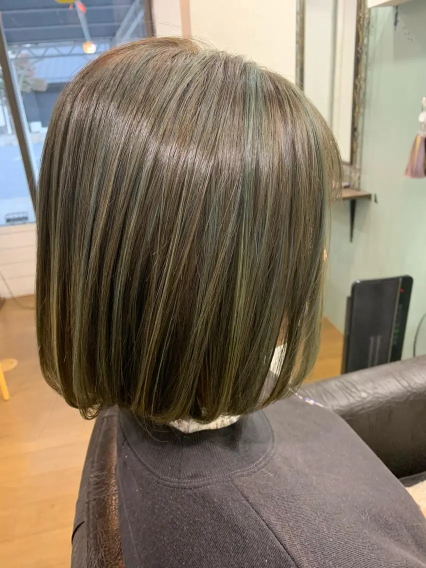 ミディアム カラー ヘアアレンジ R ri R takagiのヘアスタイル