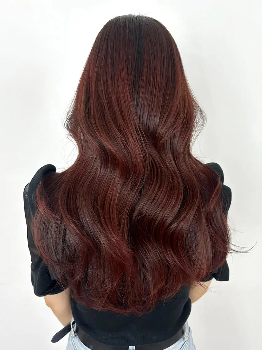 セミロング カラー レッドカラー カット ヘアカラー トリートメント ITbyALBUM 八王子店のヘアスタイル