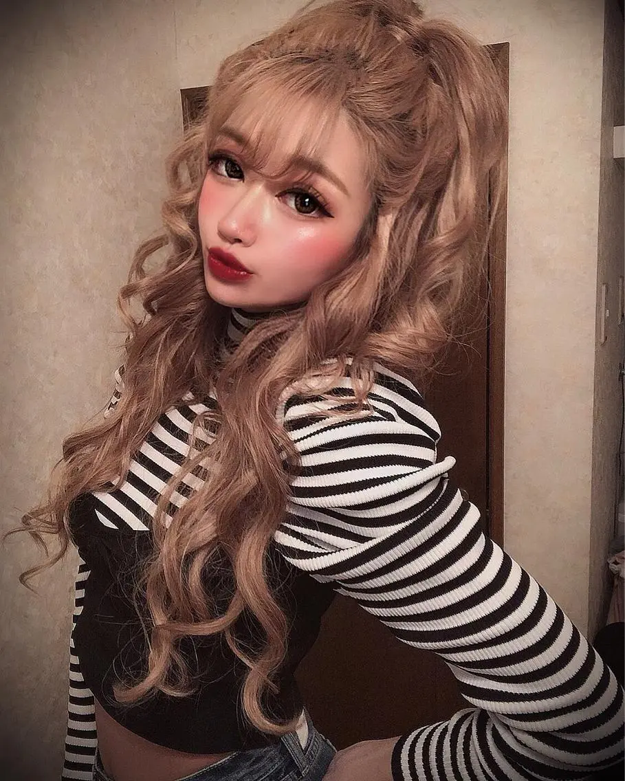ロング ‎✴︎˚｡Chamo 𝐄𝐑𝐈𝐍𝐀のマツエク・マツパデザイン