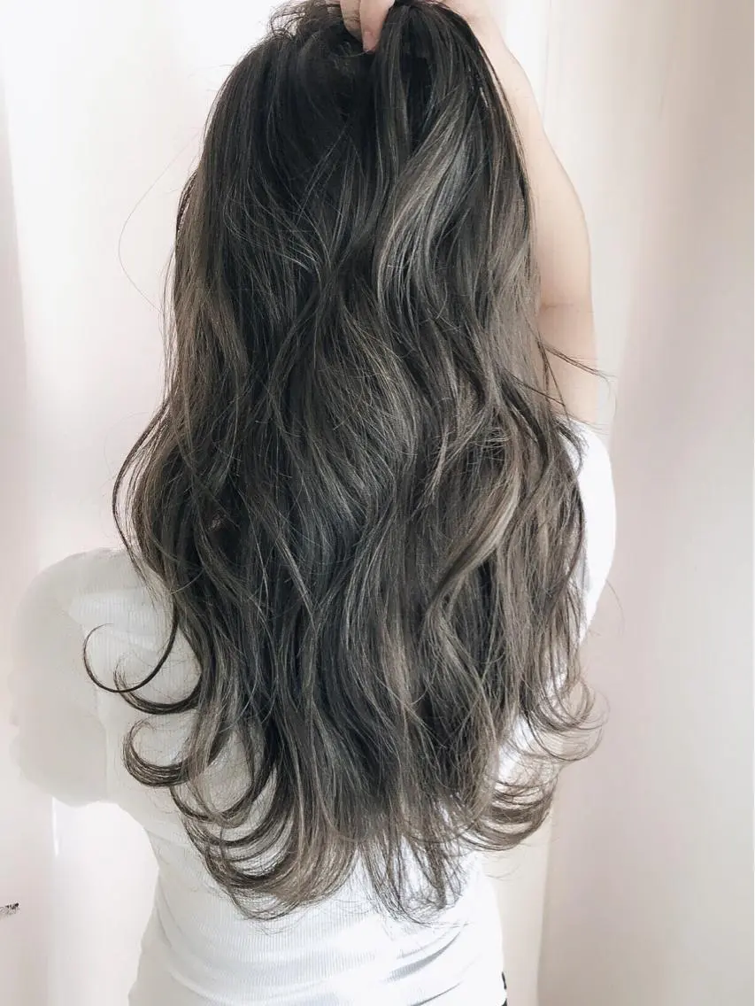 セミロング カラー パーマ ヘアアレンジ アッシュ バレイヤージュ グラデーションカラー グレージュ ハイライトカラー ヘアカラー トリートメント バレイヤージュ 藤沢 髪質改善 竹内ケンゴのヘアスタイル