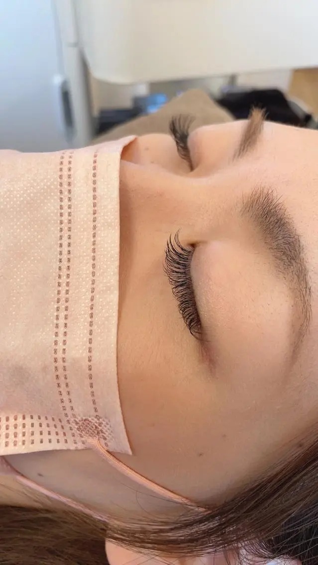 マツエク・マツパ R ...Rの眉毛・アイブロウイメージ