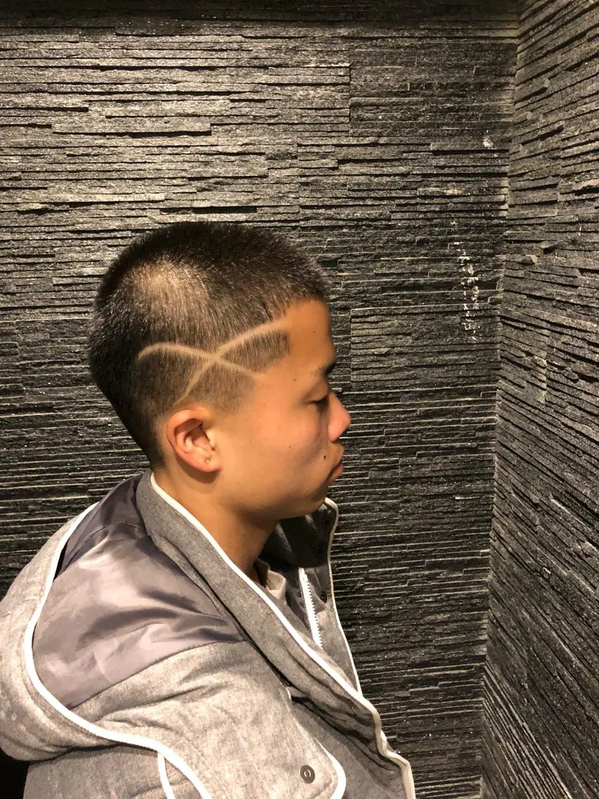 ショート メンズ 【24時まで営業✨】 吉本 成樹のヘアスタイル